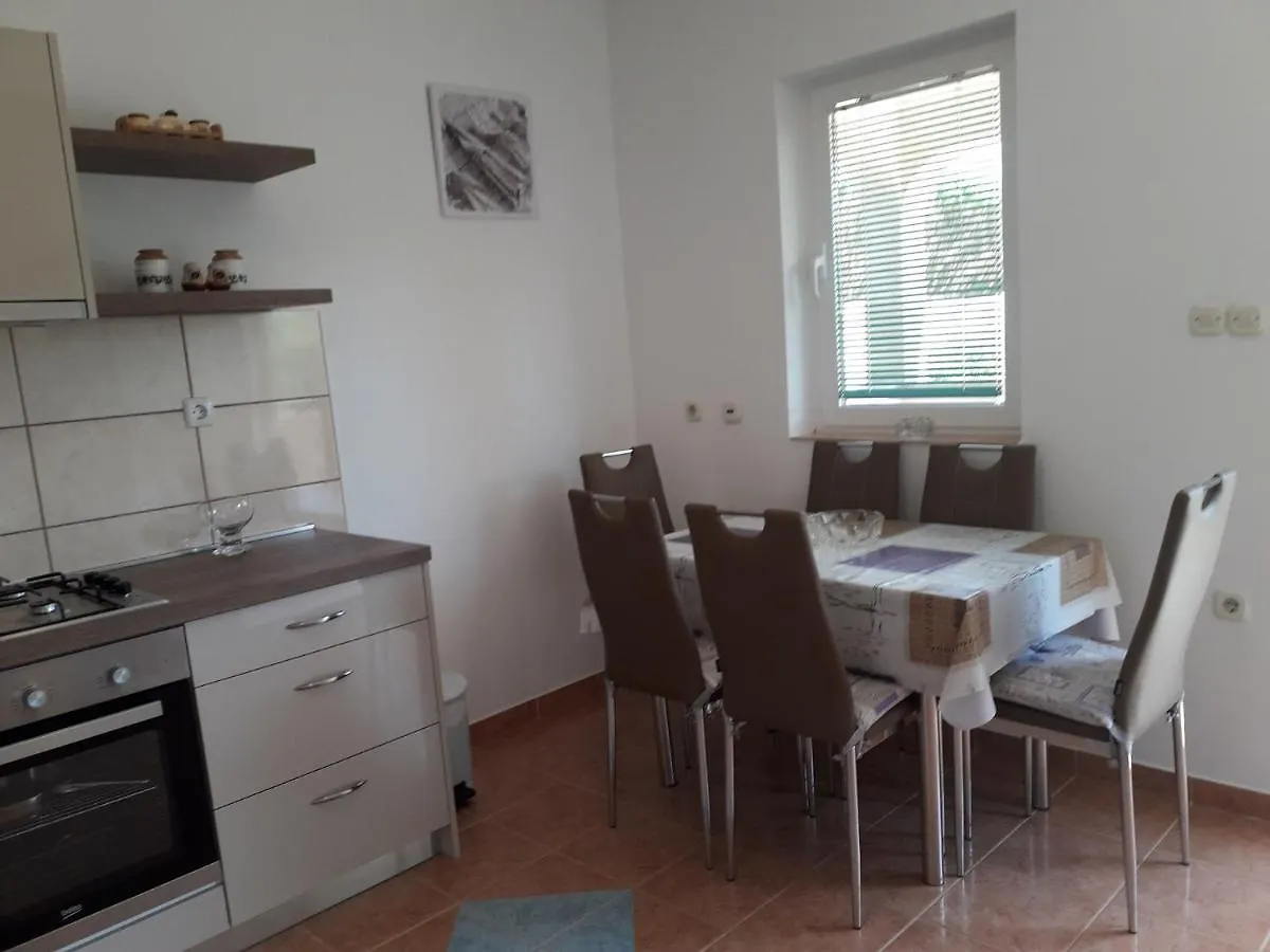 Apartment In Lopar With Two-Bedrooms 3