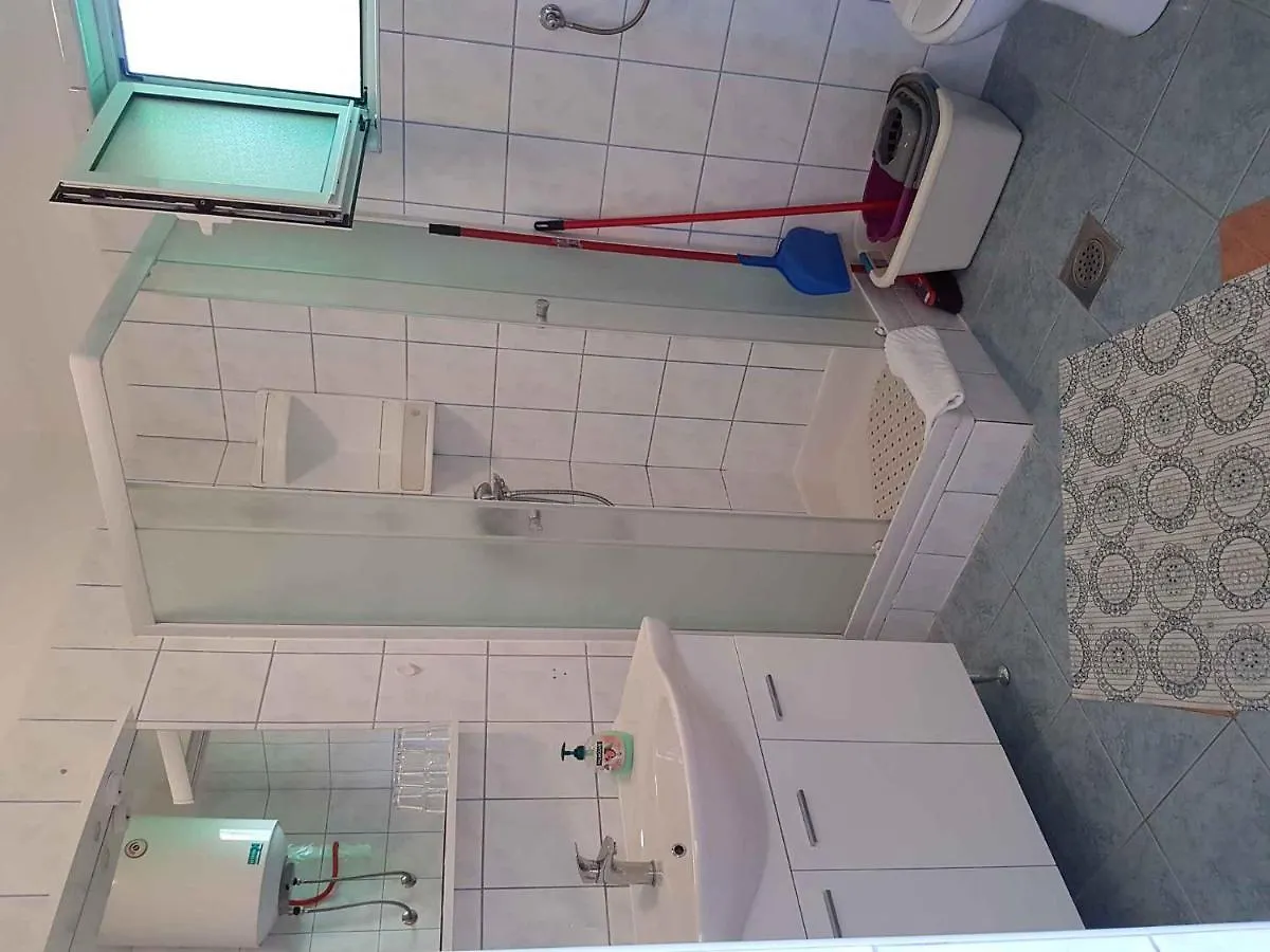 Apartment In Lopar With Two-Bedrooms 3 Croatia