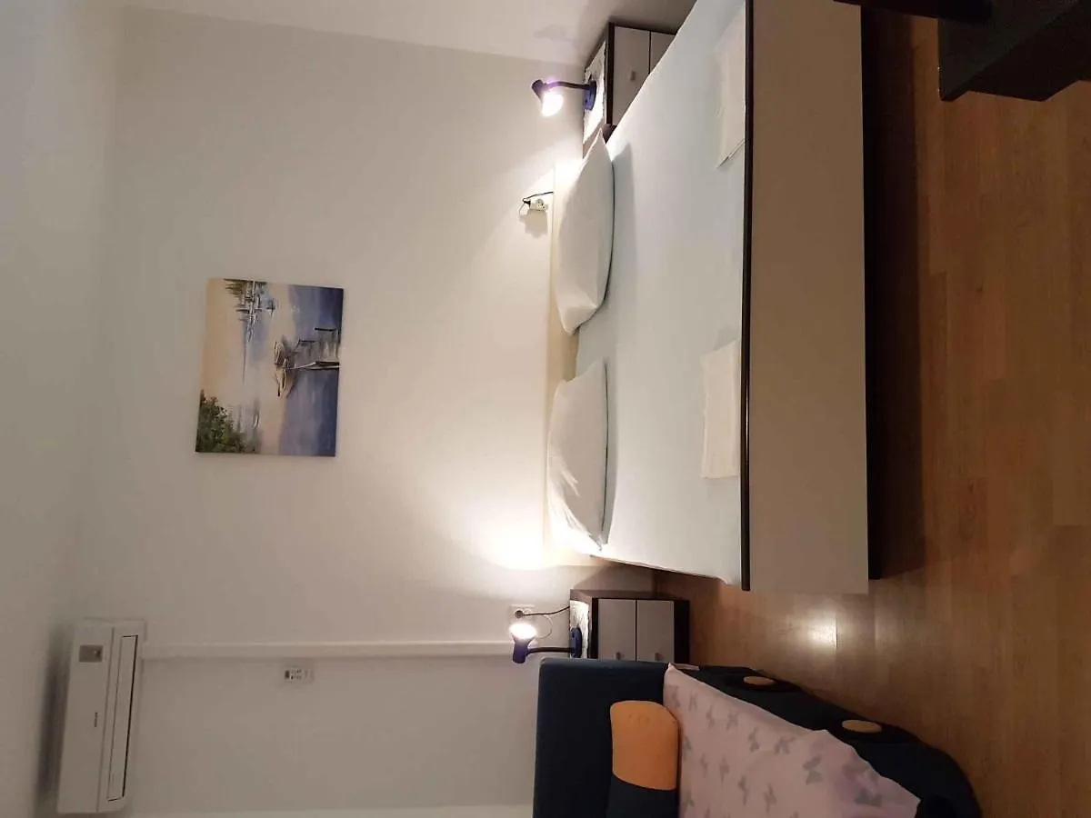 Apartment In Lopar With Two-Bedrooms 3