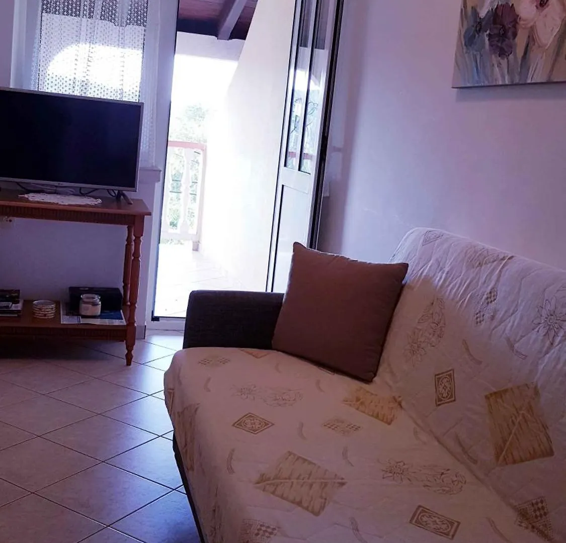 Apartment In Lopar With Two-Bedrooms 3 0*,  Croatia